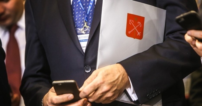 Готовь сани летом, а телегу зимой